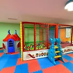 Sa Apartments! Luxury 1bd